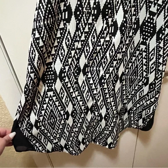 My Beloved Black and White Aztec Pattern Camisole Dress - Picture 3 of 8